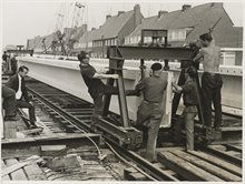 2138_9093 bouw emmaviaduct 1968 foto rijkswaterstaat bron groninger archieven