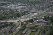 Brailleweg met op de achtergrond een deel van het Julianaplein