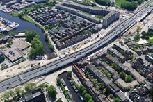 Oude Winschoterdiep en de H.L. Wichersstraat