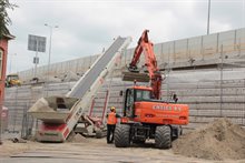 3. De lopende band om zand naar boven te transporteren.