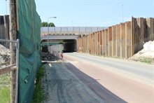 28 mei 2018 damwanden voor tijdelijk viaduct over Brailleweg