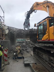 Sloop deel viaduct Brailleweg