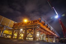 Het tijdelijke viaduct is in totaal 56 meter lang en 12,5 meter breed. Hier bovenop is ruimte voor drie rijstroken: twee voor de ringweg en één voor de oprit vanaf Vrijheidsplein naar Julianaplein.