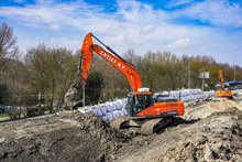 HR - Zandrijden A28 Van Ketwich Verschuurlaan - Beeldnummer - 083-6