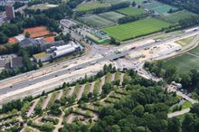 inrijden viaduct Laan Corpus