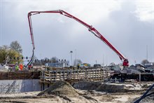 Betonstort eerste dek Julianaplein in beeld