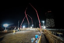 Juli 2022 Nachtelijke betonstort Vrijheidsplein Raymond Bos-RDB Producties Beeldnummer 09462
