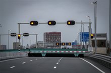 20240214 Euvelgunnerbrug - Bomen en bloemen planten Oost Raymond Bos - 00085