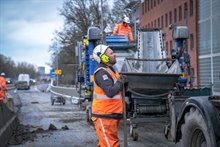 20240213_Betonnen_Barriers_plaatsen_N370_Raymond_Bos_Beeldnummer_00088